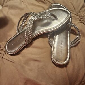Talbots Cece Toe Loop Silver Braided Women's Sandals Size 8 NWOT